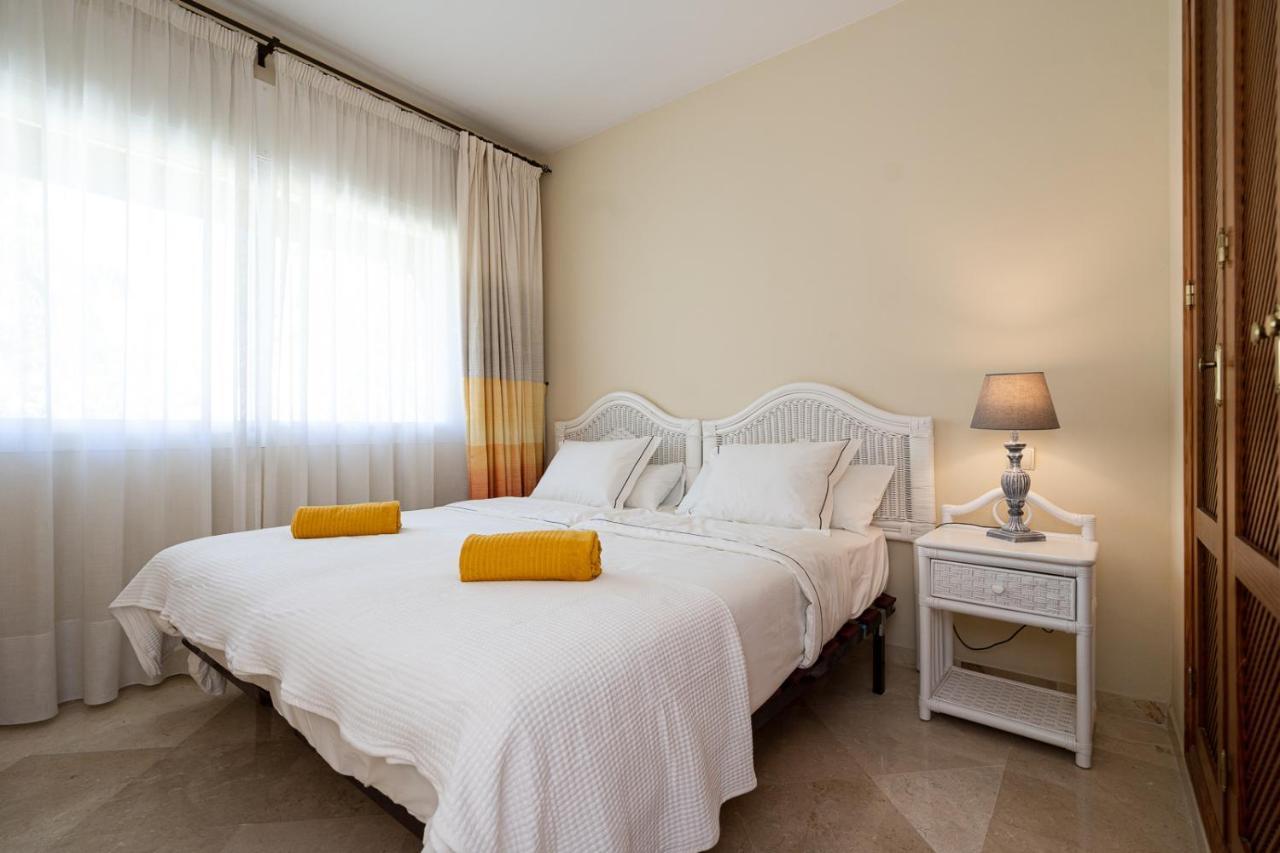 Costalita Beach Apartment إِستيبونا المظهر الخارجي الصورة